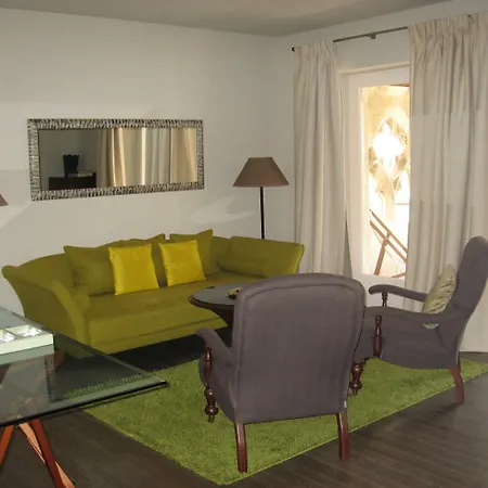 Le Prieure Hotel