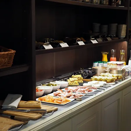 Le Prieure Villeneuve-lès-Avignon