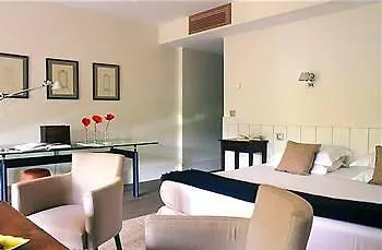 Le Prieure 5* Villeneuve-lès-Avignon