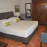 Le Prieure Hotel 5*