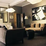 Le Prieure Hotel