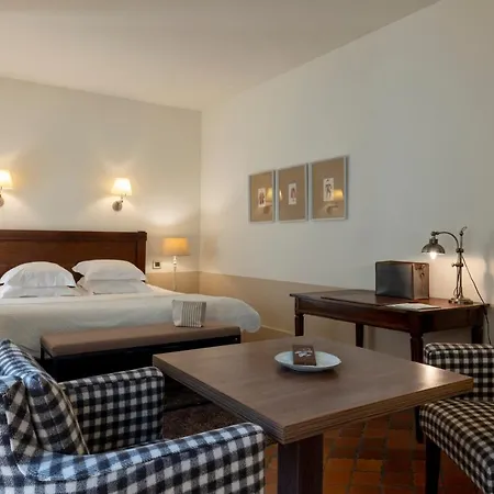 Le Prieure Hotel 5*