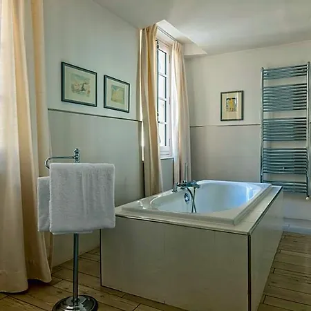 Le Prieure Hotel Villeneuve-lès-Avignon
