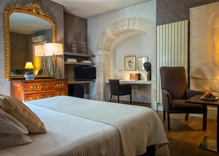 Hotel Le Prieure Villeneuve-lès-Avignon