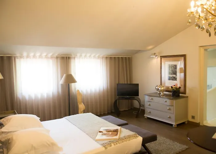 Le Prieure Hotel Villeneuve-lès-Avignon