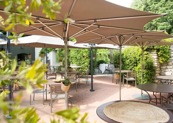 Le Prieure 5* Villeneuve-lès-Avignon