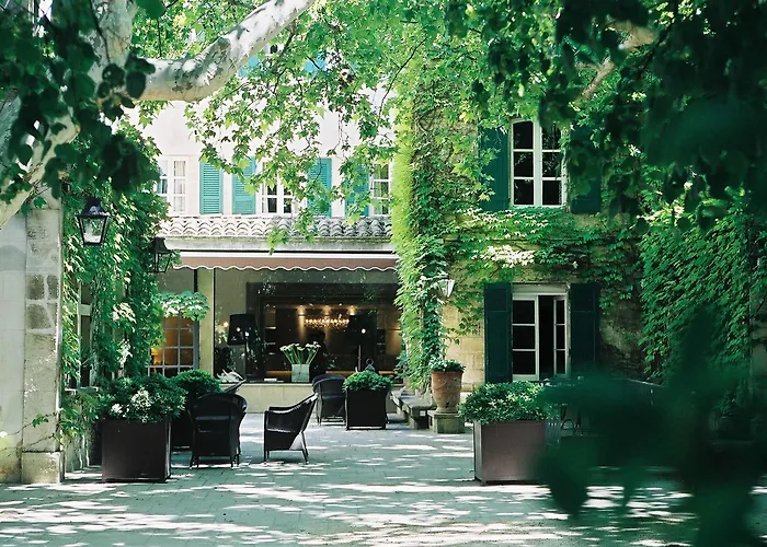 Le Prieure 5* Villeneuve-lès-Avignon