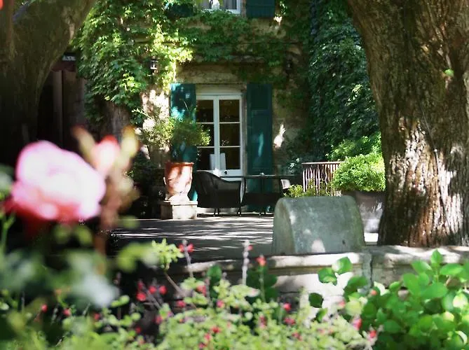 Le Prieure 5* Villeneuve-lès-Avignon